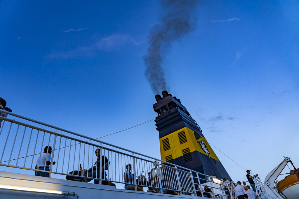 Air pollution from shipping